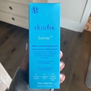 SKINFIX BARRIER+ Triple Lipid-Peptide Lotion